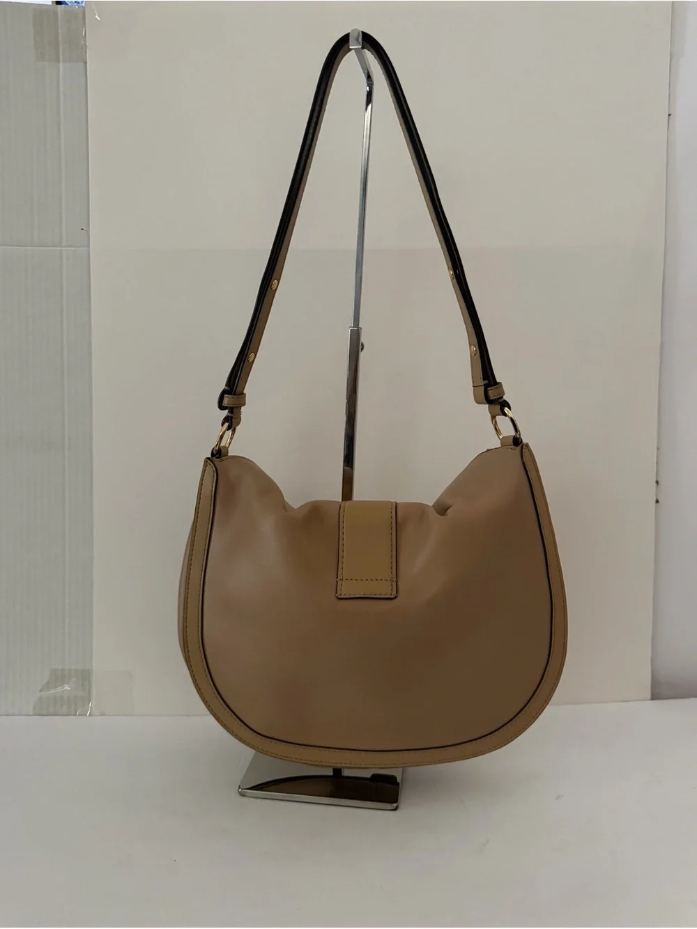 Michael Kors Gabby Large Shoulder Bag in Tan with Gold MK Emblem
